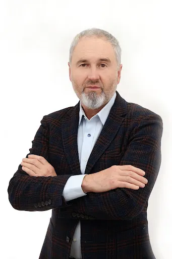 dr n. med. Vyacheslav Brichkovskiy, chirurg, proktolog